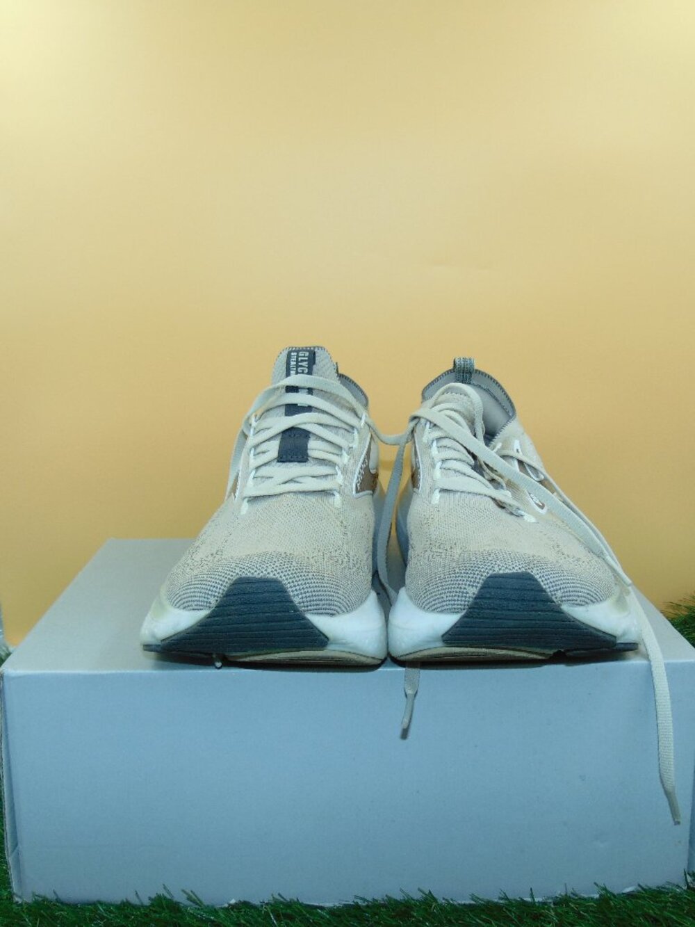 Size 10 - Brooks Glycerin StealthFit 21 Chateau Grey